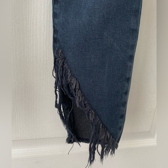 [BLANKNYC] The Bond. Mid rise skinny. Size 27. - Picture 7 of 12